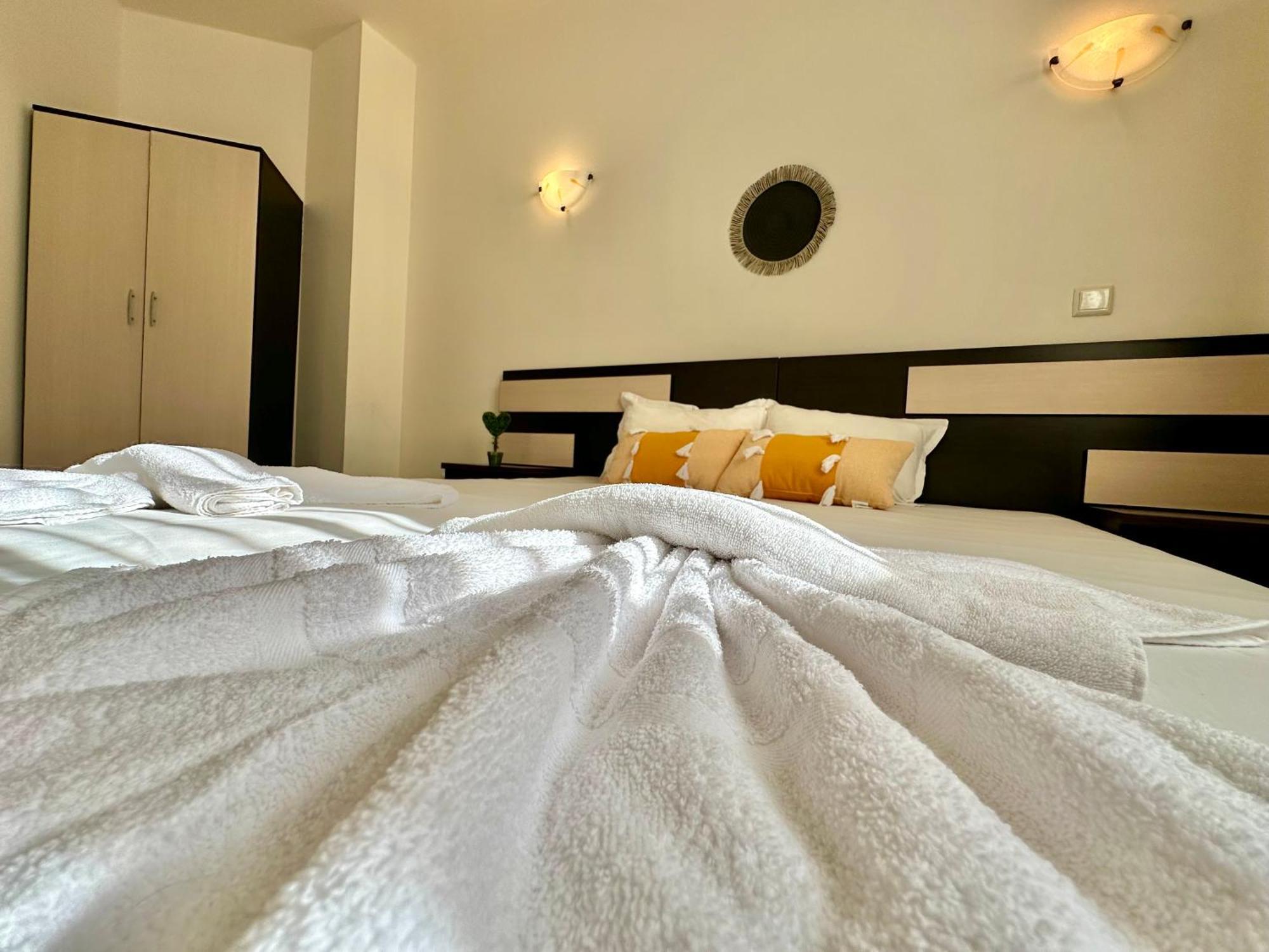 Menada Imperial Heights Villas Napospart Kültér fotó