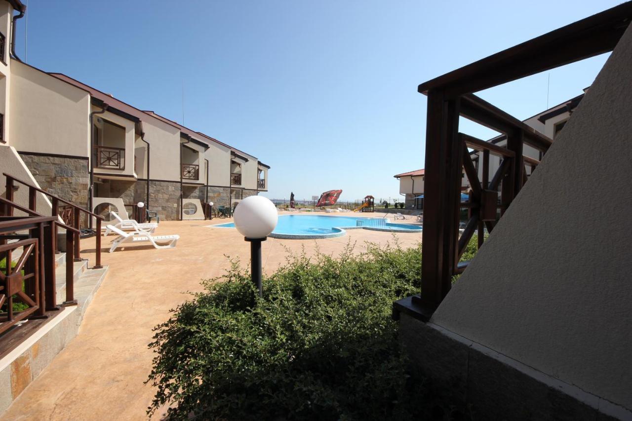 Menada Imperial Heights Villas Napospart Kültér fotó